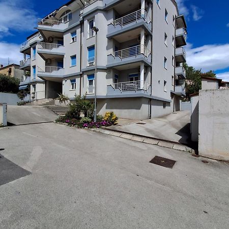 Ferienwohnung Benedetta Pula Exterior foto
